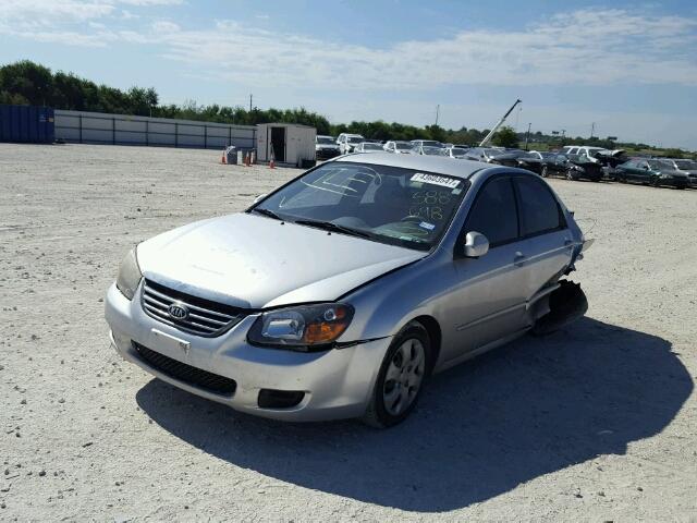 KNAFE221995588698 - 2009 KIA SPECTRA EX SILVER photo 2