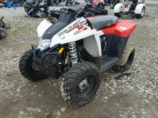 4XANA32A8BA024464 - 2011 POLARIS TRAIL BLAZ RED photo 2