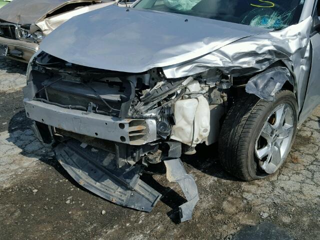 1G1ZH57BX9F233021 - 2009 CHEVROLET MALIBU 1LT SILVER photo 9