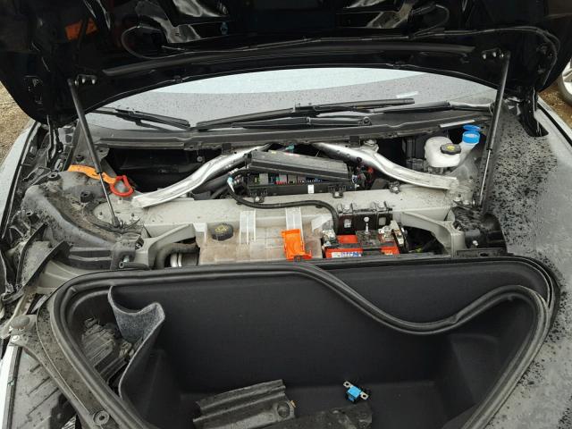 5YJSA1E21GF170675 - 2016 TESLA MODEL S Սև լուսանկար 7