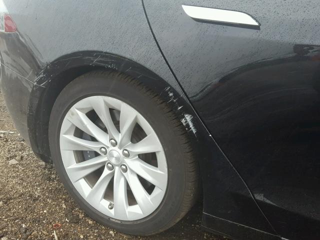 5YJSA1E21GF170675 - 2016 TESLA MODEL S Սև լուսանկար 9