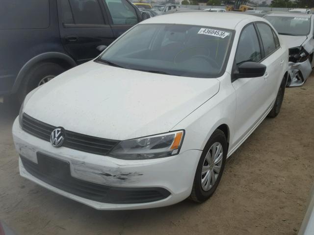 3VW2K7AJ1BM086919 - 2011 VOLKSWAGEN JETTA BASE WHITE photo 2