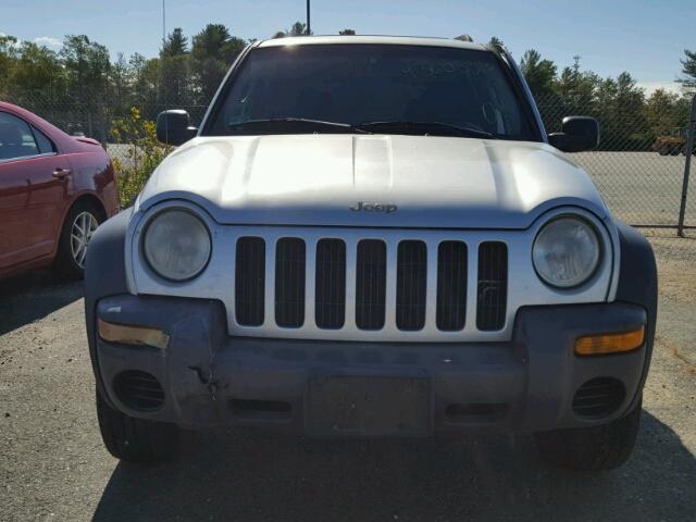 1J4GL48K02W262694 - 2002 JEEP LIBERTY SILVER photo 9