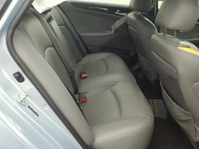 5NPEC4AB5CH411650 - 2012 HYUNDAI SONATA SE 灰色 照片 6