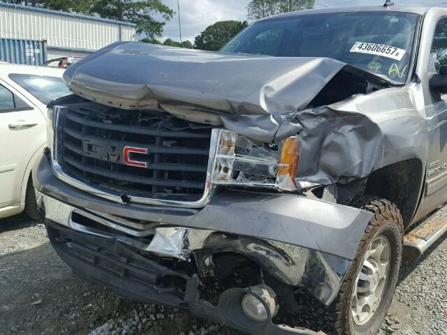 1GTHK63679F172665 - 2009 GMC SIERRA GRAY photo 9