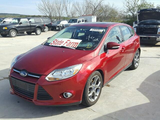 1FADP3K27EL326628 - 2014 FORD FOCUS RED photo 2