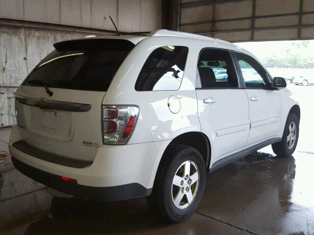 2CNDL33F486284211 - 2008 CHEVROLET EQUINOX LT WHITE photo 4