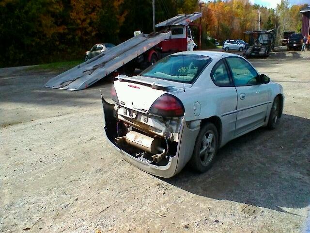 1G2NW12E95M155900 - 2005 PONTIAC GRAND AM G SILVER photo 4