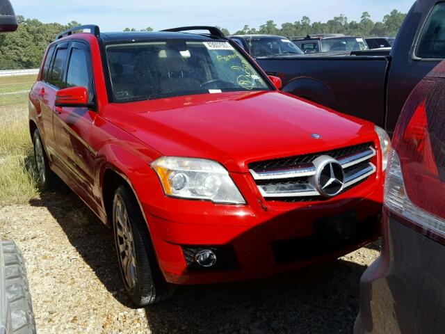 WDCGG5GB0BF686923 - 2011 MERCEDES-BENZ GLK RED photo 1