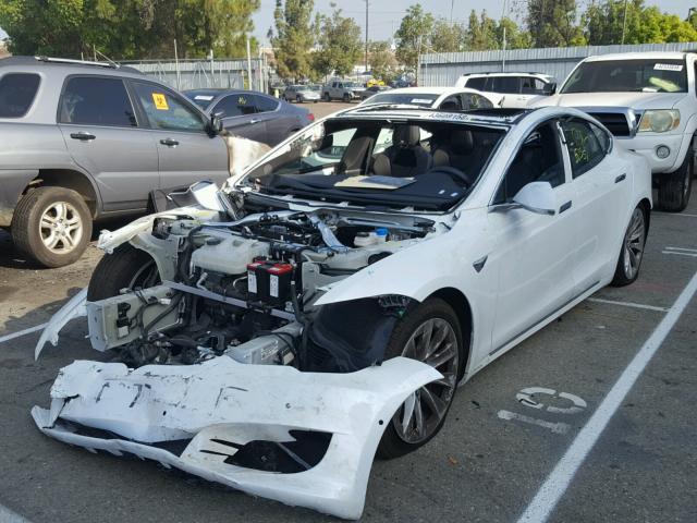 5YJSA1E29HF215038 - 2017 TESLA MODEL S WHITE photo 2