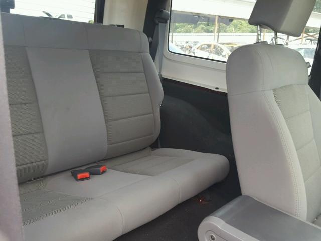 1J4FA541X8L650434 - 2008 JEEP WRANGLER S RED photo 6