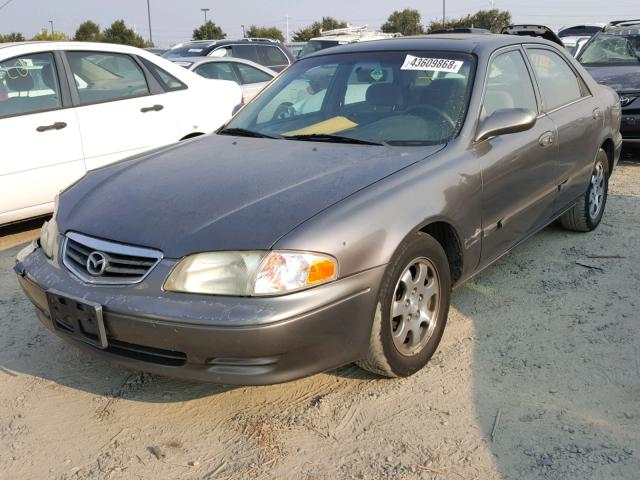 1YVGF22C025267705 - 2002 MAZDA 626 LX CHARCOAL photo 2