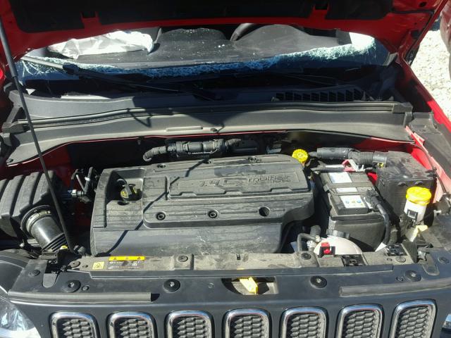 ZACCJBAH4HPF08133 - 2017 JEEP RENEGADE S RED photo 7