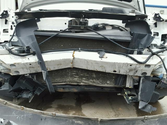 1G1ZC5EU9BF374901 - 2011 CHEVROLET MALIBU 1LT თეთრი ფოტო 9