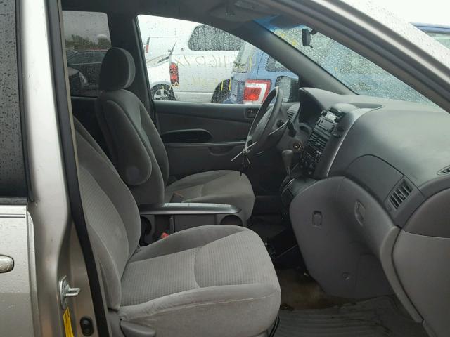 5TDZA23C46S577996 - 2006 TOYOTA SIENNA SILVER photo 5