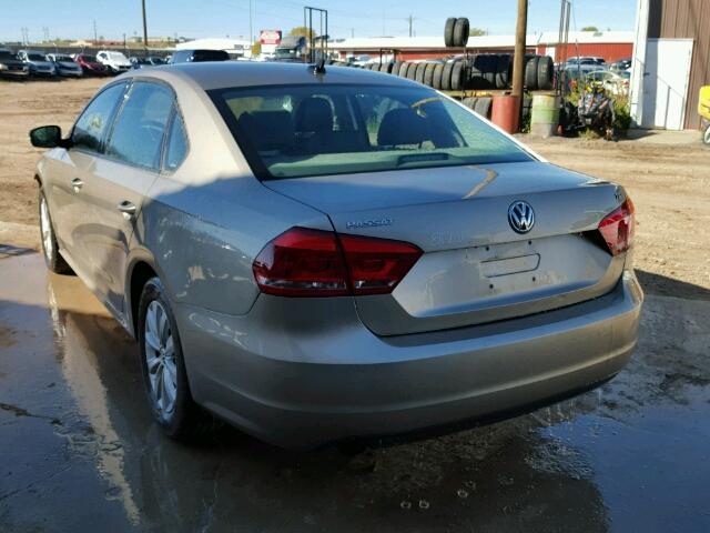 1VWAS7A30FC027445 - 2015 VOLKSWAGEN PASSAT S ذهبي صورة 3