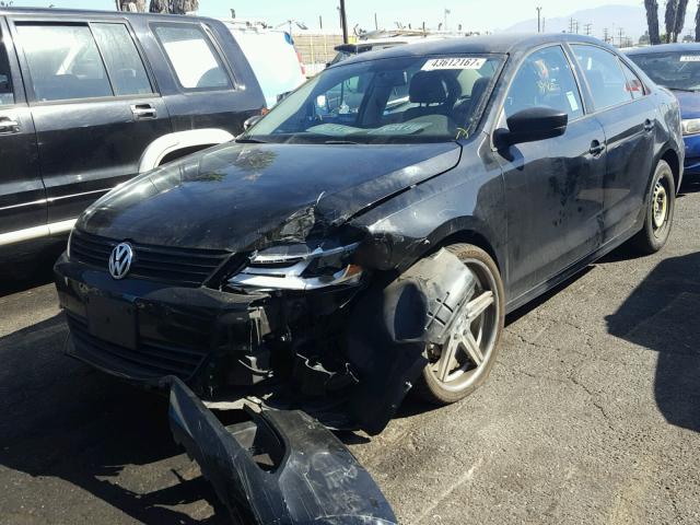 3VW2K7AJ4DM372864 - 2013 VOLKSWAGEN JETTA BASE BLACK photo 2