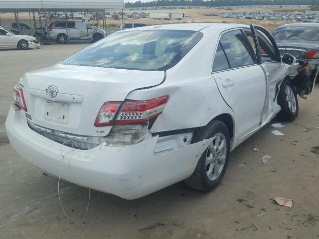 4T1BF3EK7BU754961 - 2011 TOYOTA CAMRY BASE WHITE photo 4