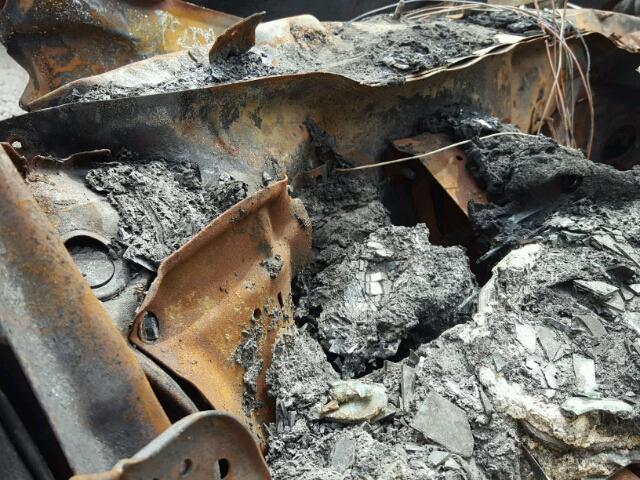 5XYZT3LB4GG348630 - 2016 HYUNDAI SANTA FE S 白色 照片 8