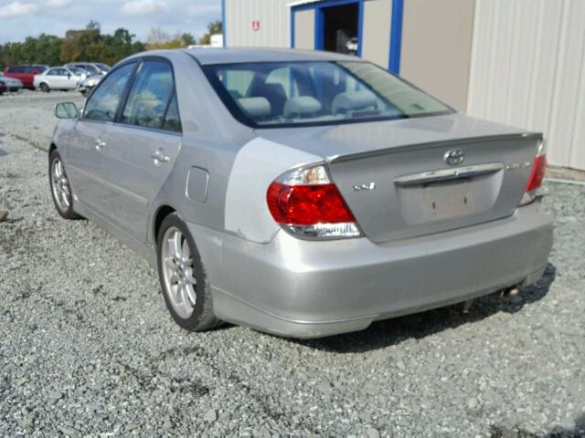 4T1BE32K06U707803 - 2006 TOYOTA CAMRY LE SILVER photo 3