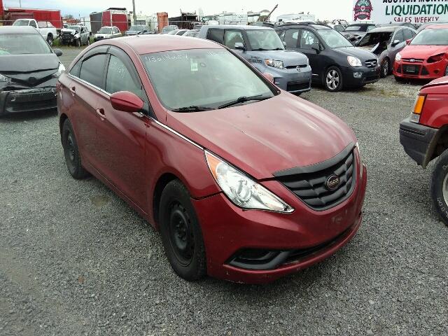 5NPEB4AC1BH259098 - 2011 HYUNDAI SONATA GLS RED photo 1