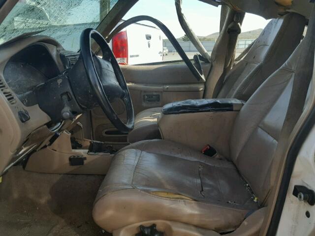 1FMZU34E4XZA66992 - 1999 FORD EXPLORER WHITE photo 5