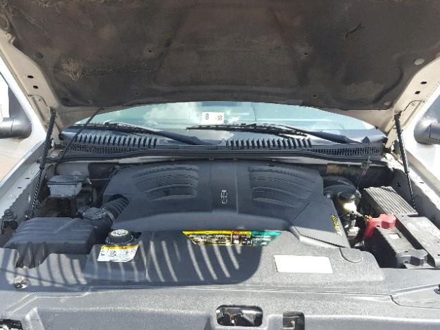 5LMEU88H84ZJ00733 - 2004 LINCOLN AVIATOR 银色 照片 7