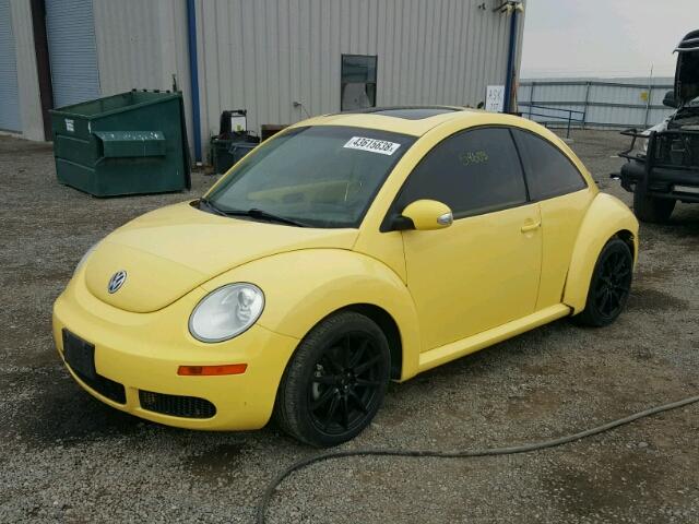 3VWRW31C08M504859 - 2008 VOLKSWAGEN NEW BEETLE 黄色 照片 2