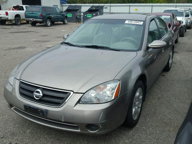 1N4AL11E63C316118 - 2003 NISSAN ALTIMA TAN photo 2