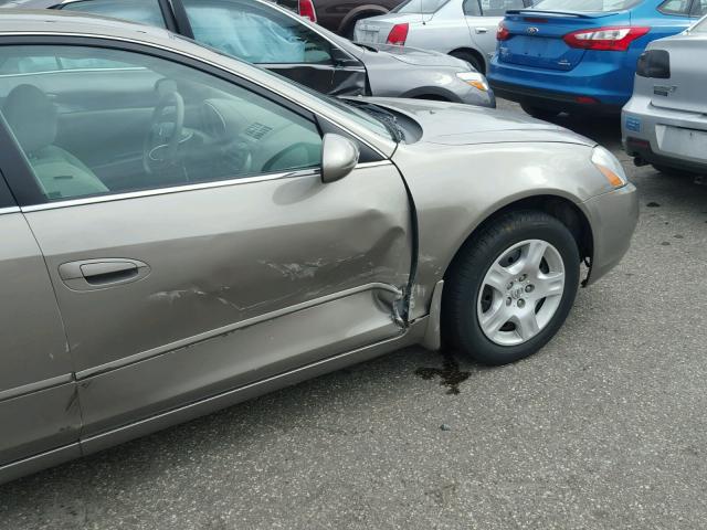 1N4AL11E63C316118 - 2003 NISSAN ALTIMA TAN photo 9