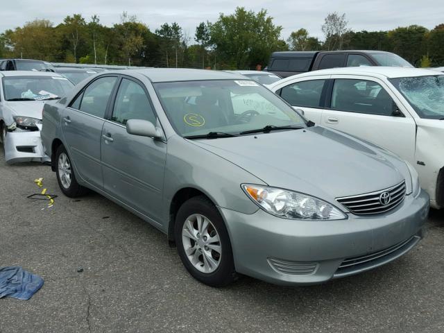 4T1BF32K05U618907 - 2005 TOYOTA CAMRY TAN photo 1