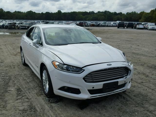 3FA6P0LU5DR197599 - 2013 FORD FUSION SE WHITE photo 1