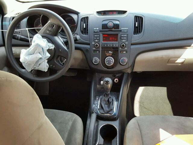 KNAFU4A25C5593994 - 2012 KIA FORTE Gri fotoğraf 9