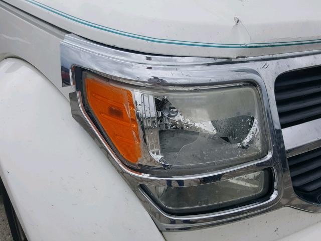 1D8GU58K37W663416 - 2007 DODGE NITRO SLT WHITE photo 9