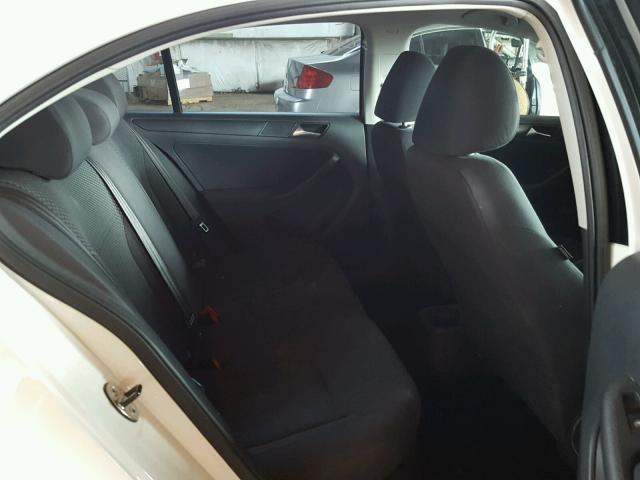 3VW1K7AJ9CM385667 - 2012 VOLKSWAGEN JETTA BASE WHITE photo 6