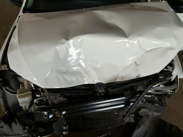 3VW1K7AJ9CM385667 - 2012 VOLKSWAGEN JETTA BASE WHITE photo 7