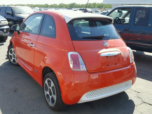 3C3CFFGE8HT530025 - 2017 FIAT 500 ELECTR ORANGE photo 3