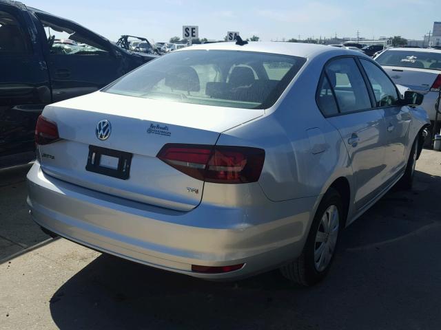 3VW267AJ5GM344287 - 2016 VOLKSWAGEN JETTA SILVER photo 4