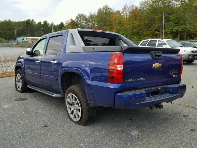 3GNVKFE09AG263037 - 2010 CHEVROLET AVALANCHE BLUE photo 3