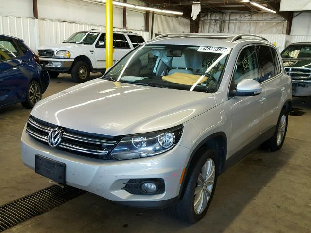 WVGBV7AX4DW535409 - 2013 VOLKSWAGEN TIGUAN GOLD photo 2