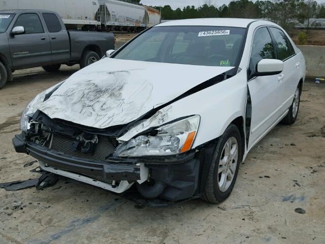 1HGCM56357A191338 - 2007 HONDA ACCORD SE WHITE photo 2