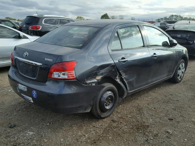 JTDBT923471046169 - 2007 TOYOTA YARIS GRAY photo 4