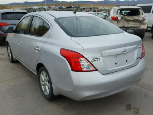 3N1CN7AP0CL934964 - 2012 NISSAN VERSA SILVER photo 3