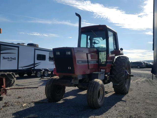 2540002U005688 - 1985 CABIN TRAILER TRACTOR RED photo 2