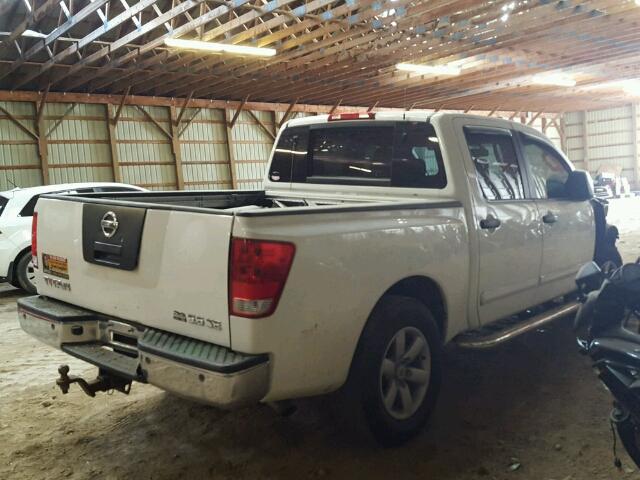 1N6AA07C59N318419 - 2009 NISSAN TITAN XE WHITE photo 4