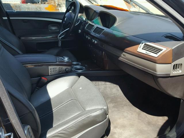 WBAHL83536DT06043 - 2006 BMW 750 I BLACK photo 5