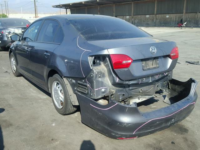 3VW2K7AJ6DM357041 - 2013 VOLKSWAGEN JETTA BASE CHARCOAL photo 3