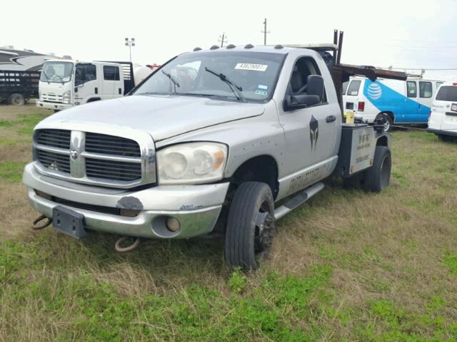 3D2WC66A78G224843 - 2008 DODGE RAM 4500 S SILVER photo 2