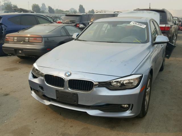 WBA3B1C53DK128812 - 2013 BMW 320 I SILVER photo 2