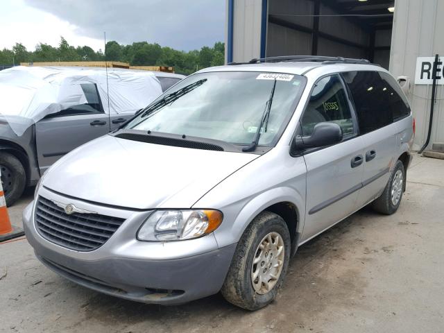 1C4GJ25342B711735 - 2002 CHRYSLER VOYAGER SILVER photo 2